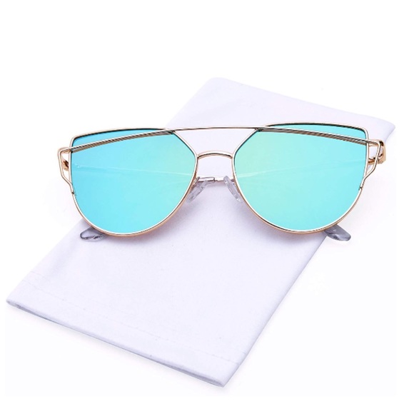 Blue Mirrored Lens Gold Frame Cat Eye Aviators - Picture 4 of 4